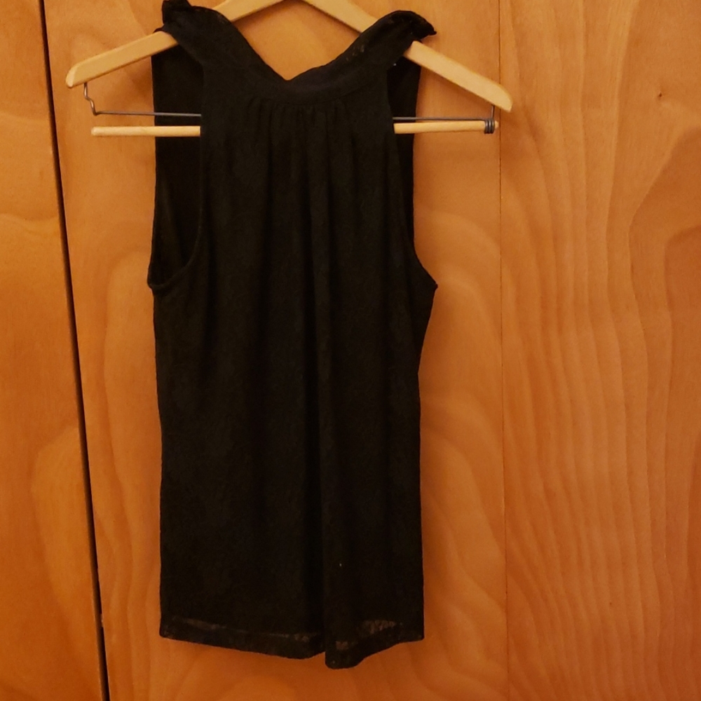 Women sleeveless